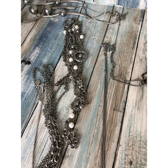 10 necklaces - Picture 7 of 7